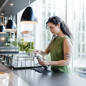 Citizenm Radhuspladsen 4*, Копенгаген Дания
